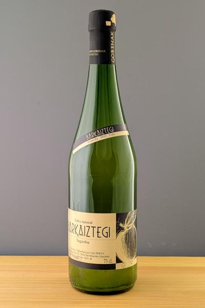 Barkaiztegi Sagardoa sidra natural 6% сухой тихий